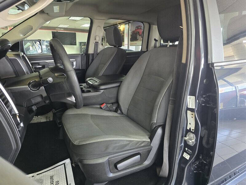 2021 RAM 1500 Classic SLT