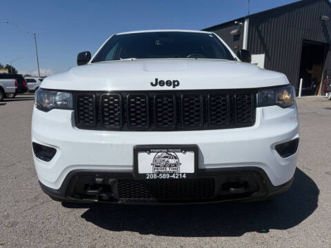 2019 Jeep Grand Cherokee Laredo