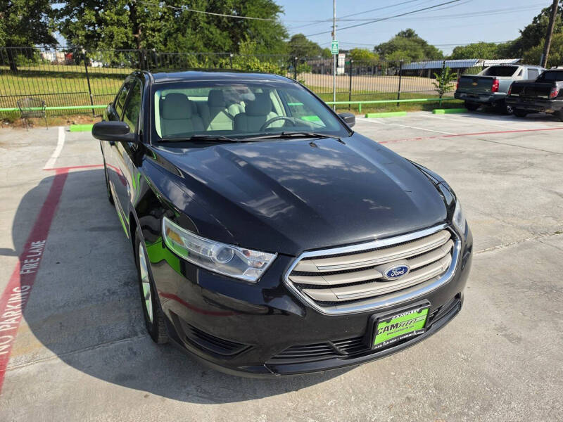 2013 Ford Taurus SE