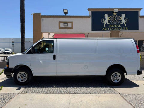 2023 GMC Savana 2500