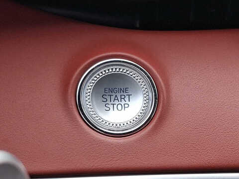 2023 Genesis GV70 2.5T Standard