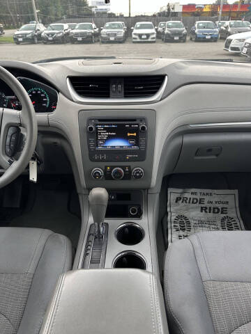 2013 Chevrolet Traverse LS