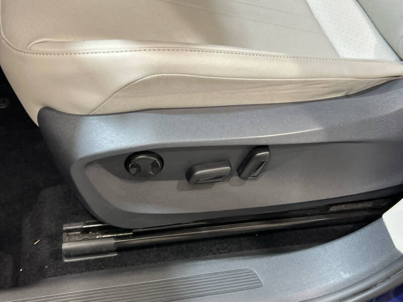 2022 Volkswagen Tiguan SE 4Motion