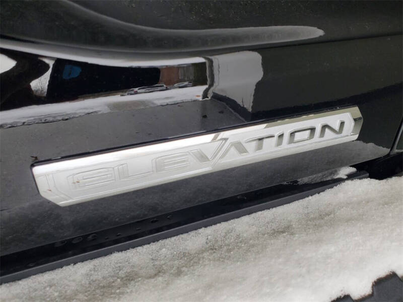 2026 GMC Sierra 1500 Elevation Standard