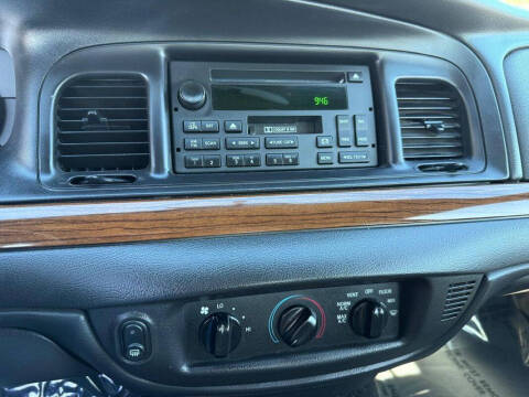 2008 Ford Crown Victoria