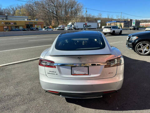2014 Tesla Model S P85