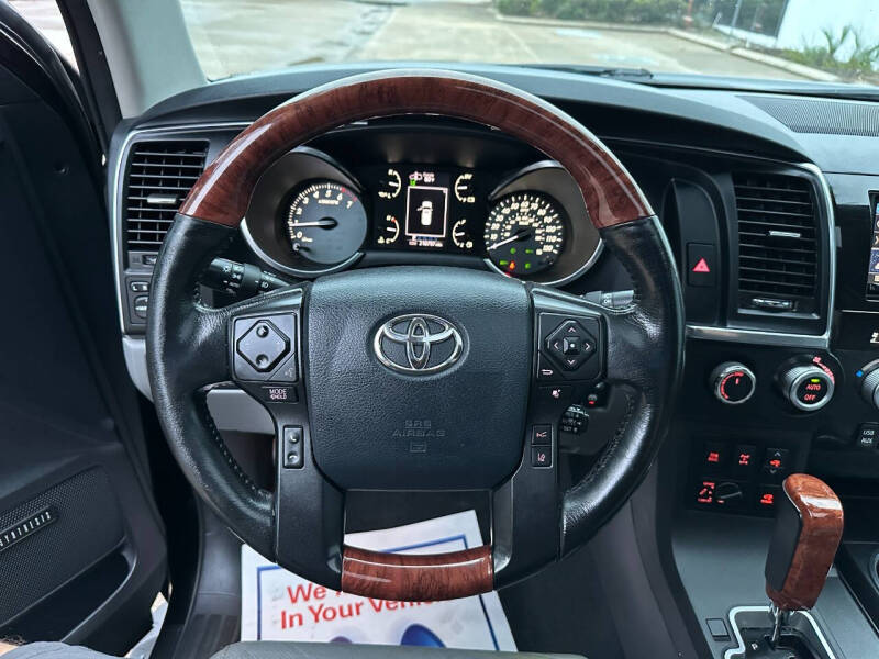 2019 Toyota Sequoia Platinum