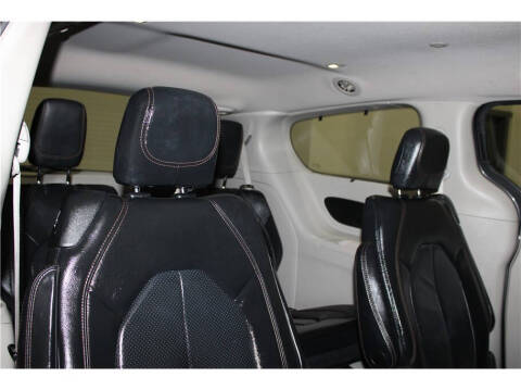 2019 Chrysler Pacifica Touring L