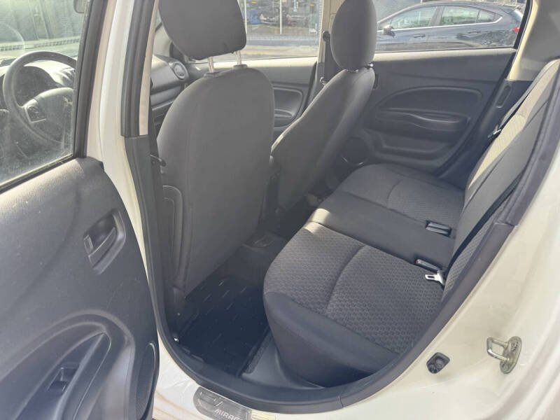 2018 Mitsubishi Mirage ES
