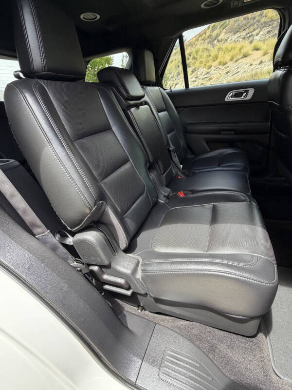 2012 Ford Explorer Limited