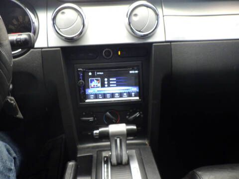 2006 Ford Mustang GT Deluxe