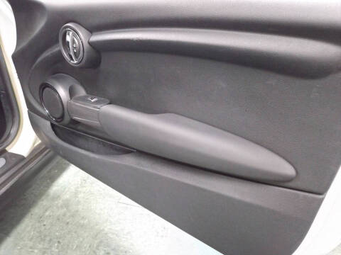 2016 MINI Hardtop 2 Door Cooper
