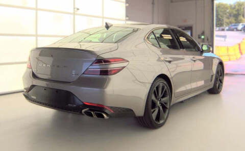 2023 Genesis G70