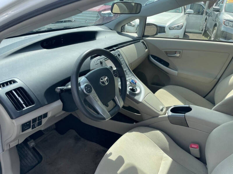 2012 Toyota Prius One