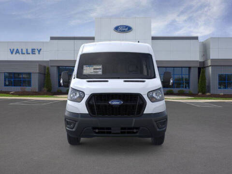 2025 Ford Transit 250