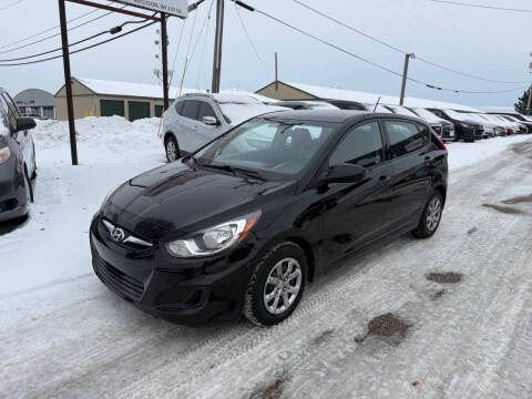 2012 Hyundai Accent GS