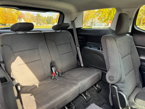 2017 GMC Acadia SLE-2