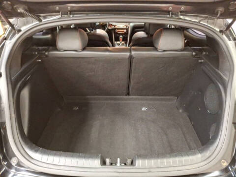 2019 Hyundai Veloster