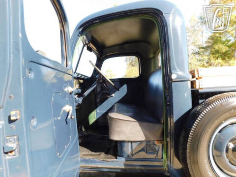 1946 Ford F-100