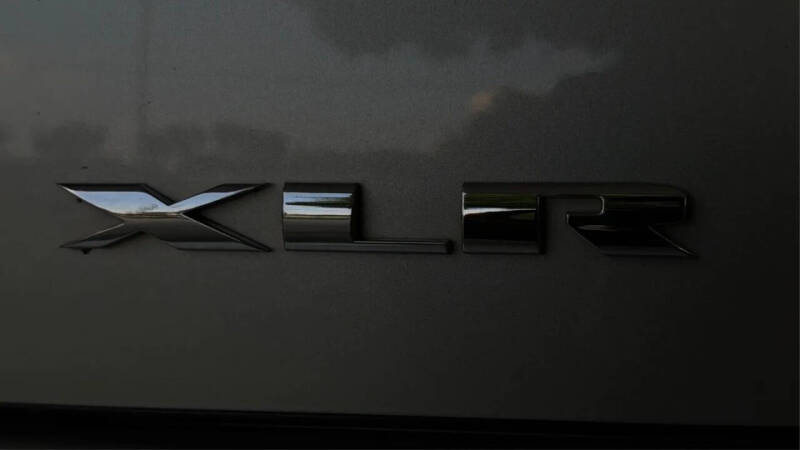 2004 Cadillac XLR