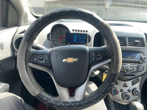 2015 Chevrolet Sonic LT Auto