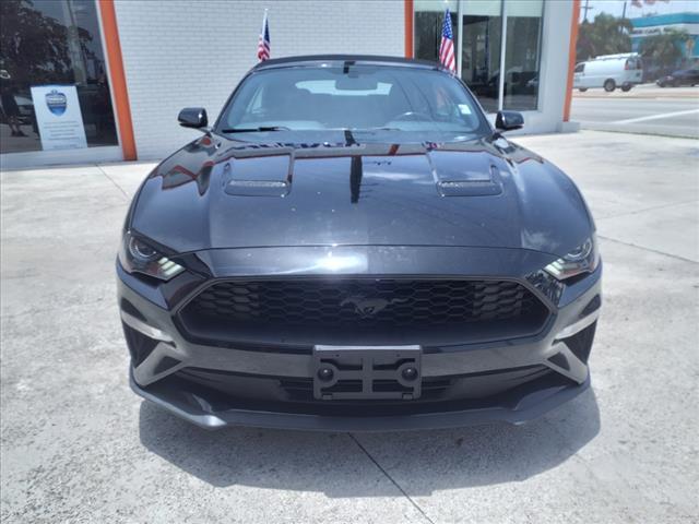 2018 FORD Mustang Convertible - $15,997