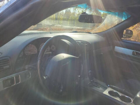 2004 Ford Thunderbird