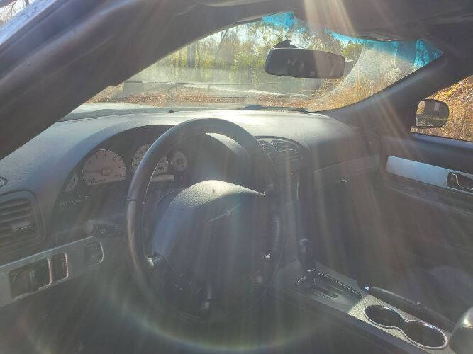 2004 Ford Thunderbird