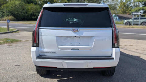 2016 Cadillac Escalade Premium Collection