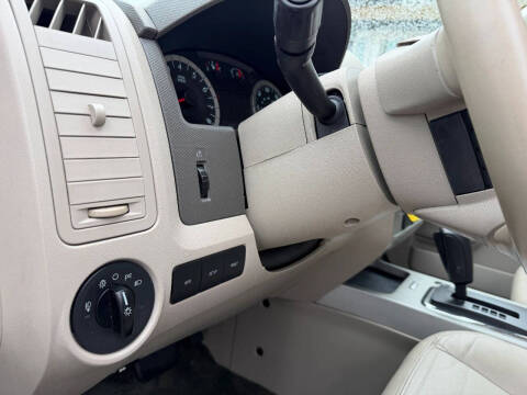 2010 Ford Escape XLT