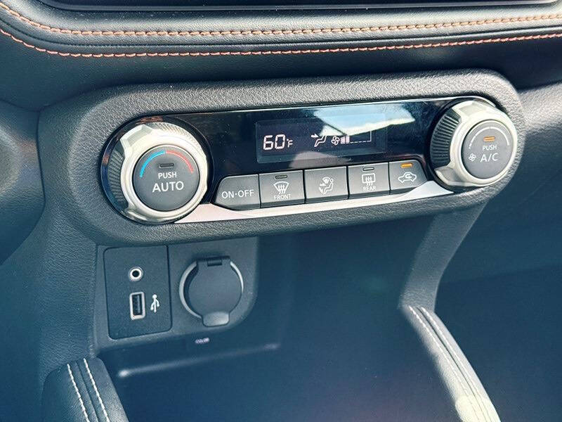 2018 Nissan Kicks SR