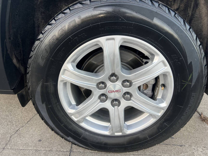 2018 GMC Acadia SLE-1