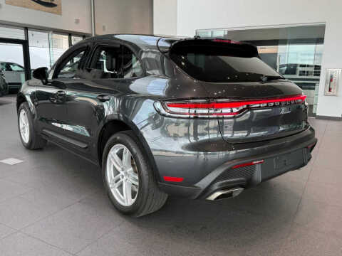 2025 Porsche Macan