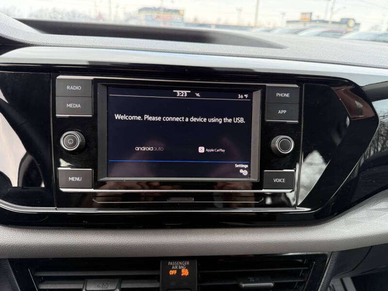 2024 Volkswagen Taos S