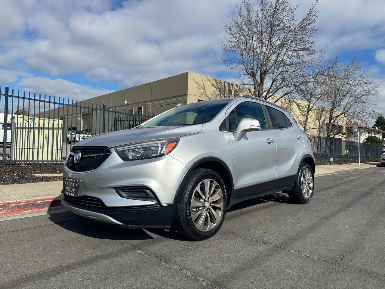 Silver 2018 Buick Encore Preferred Preferred 4dr Crossover 2