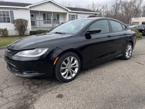 2015 Chrysler 200 for sale at Paramount Motors in Taylor MI