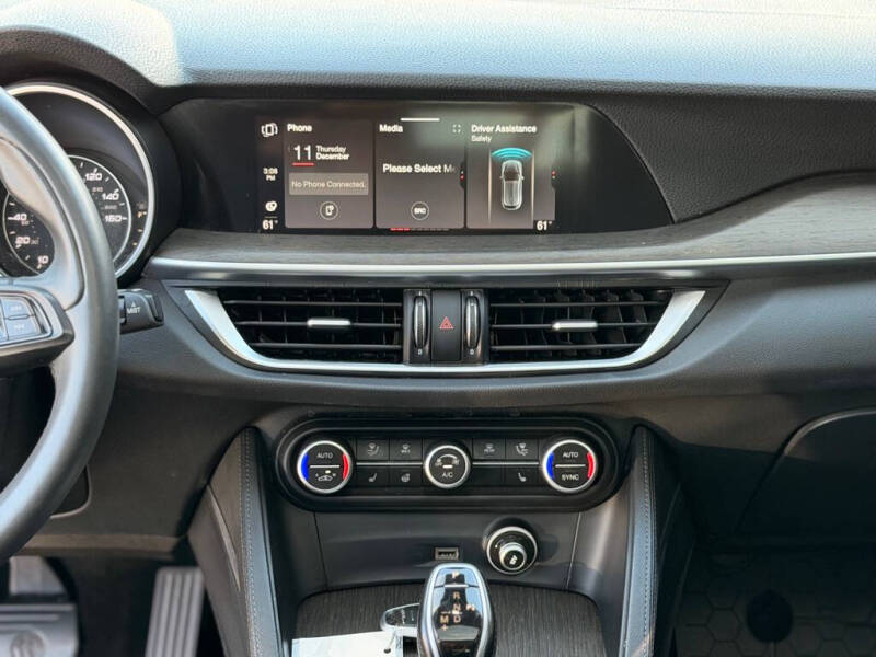 2021 Alfa Romeo Stelvio Ti