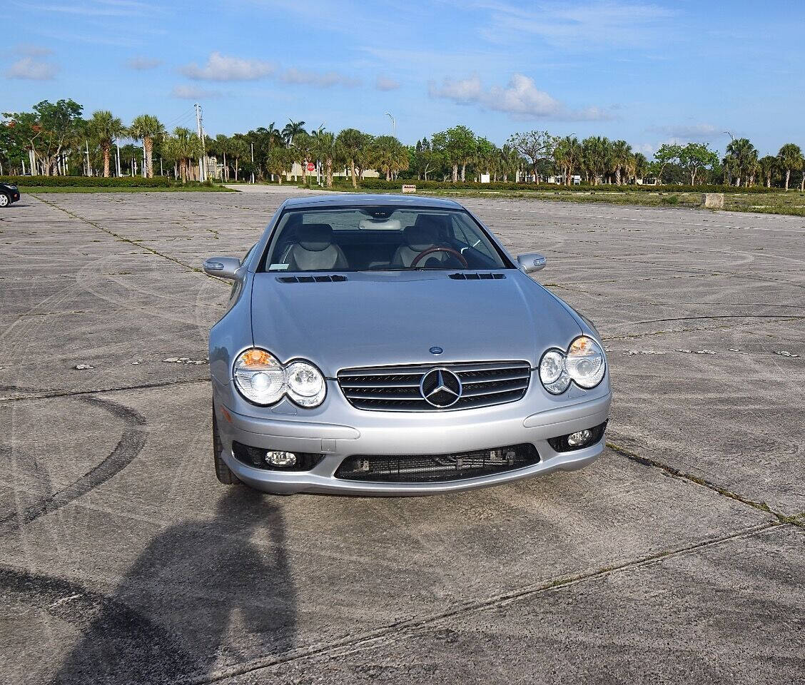 2005 Mercedes-Benz SL-Class 26
