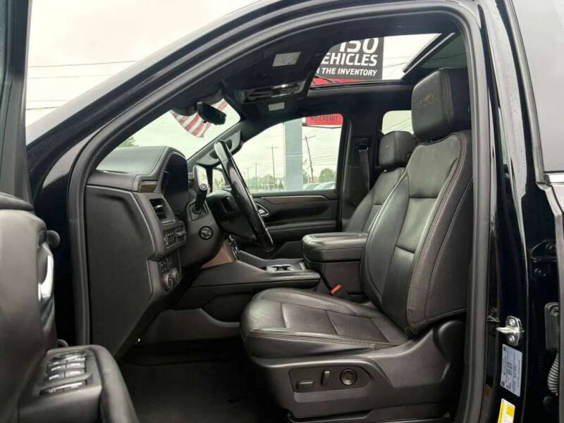 2023 Chevrolet Suburban High Country