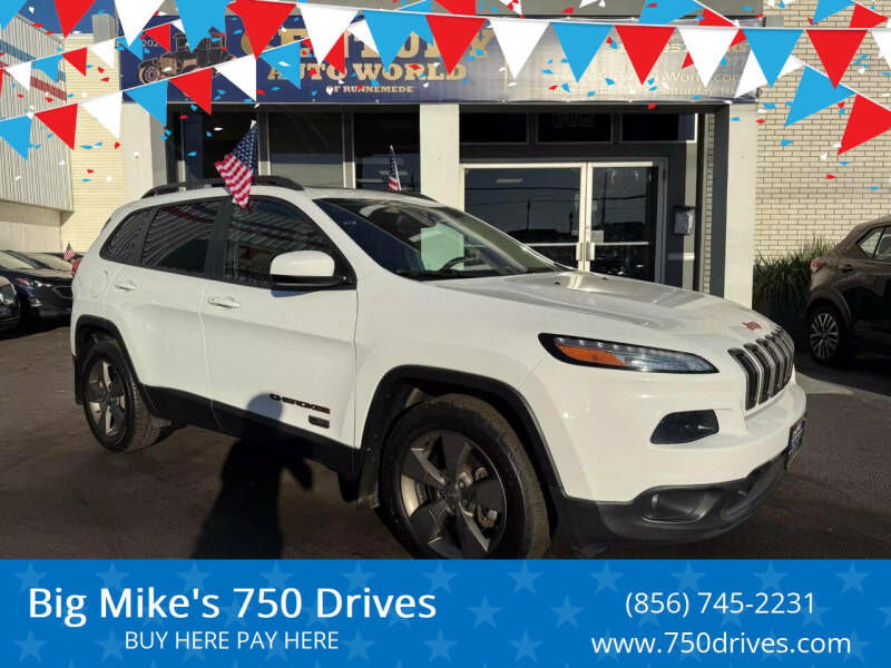 2016 Jeep Cherokee for sale at Big Mike's 750 Drives in Runnemede NJ