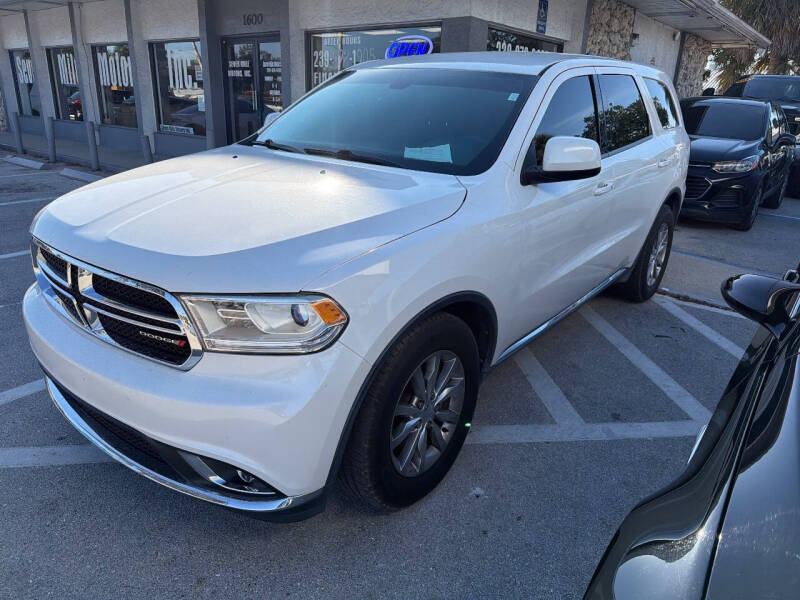 2017 Dodge Durango SXT's photo
