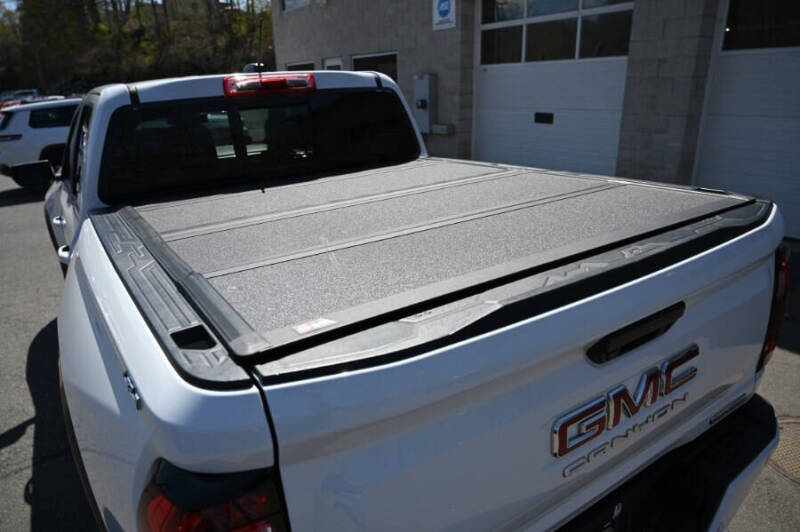 2023 GMC Canyon Elevation