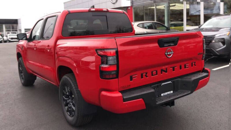 2026 Nissan Frontier SV