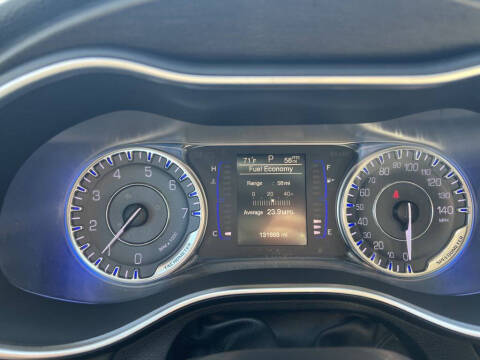 2016 Chrysler 200 Limited