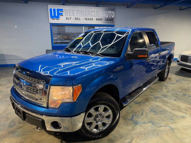 2014 Ford F-150 XLT's photo