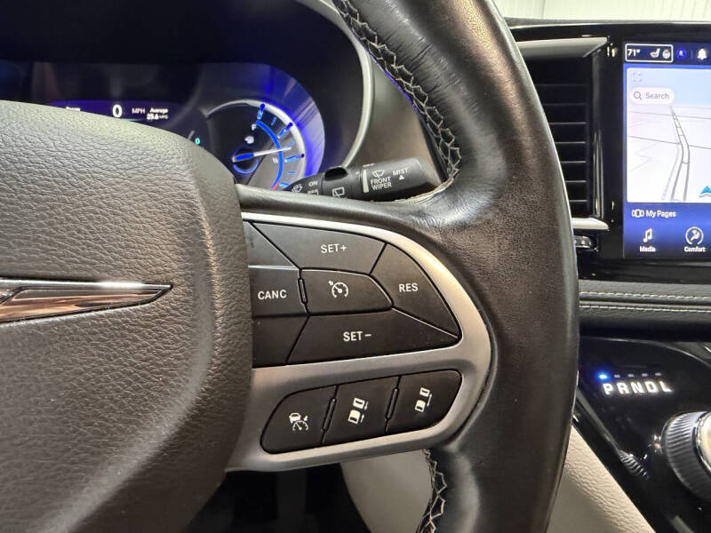 2021 Chrysler Pacifica Hybrid Touring L