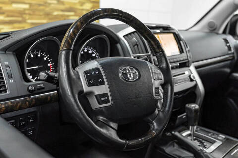 2015 Toyota Land Cruiser
