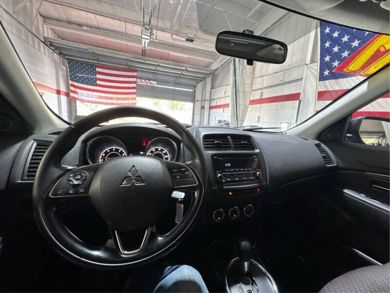 2017 Mitsubishi Outlander Sport
