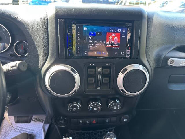 2013 Jeep Wrangler Unlimited Sahara