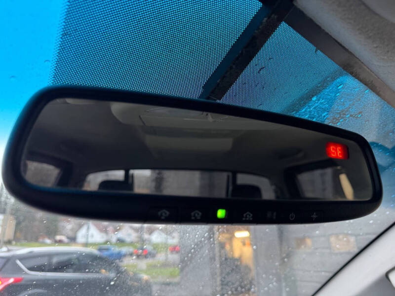 2014 Nissan Titan SL